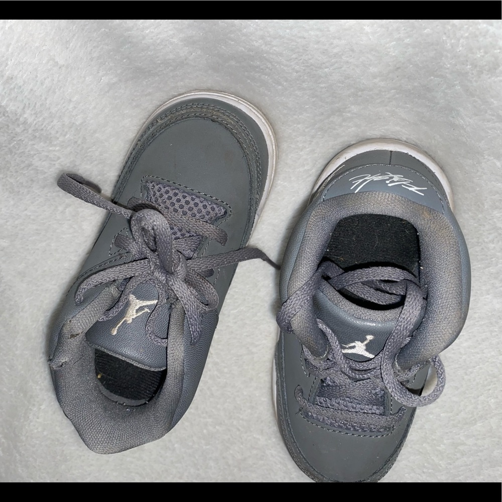 Toddlers Jordan flight shoes